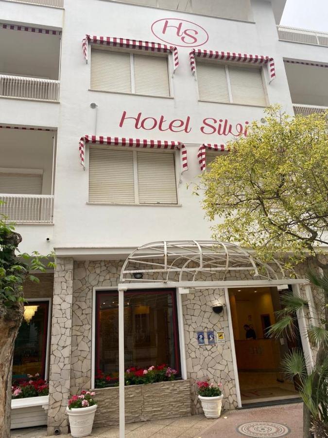 Hotel Silvi Silvi Marina Bagian luar foto